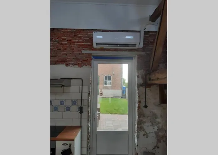 In Authentiek Koetshuis Met Bedstee * Moerstraten