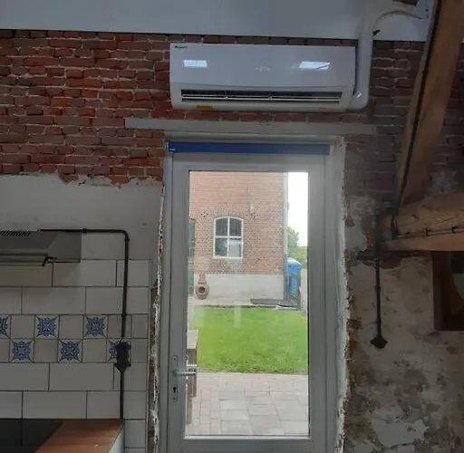 In Authentiek Koetshuis Met Bedstee Apartament *